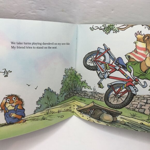 Vintage Lot 2 Kids Books Little Critter Just Me And My Mom Just My Friend And Me - Picture 5 of 12